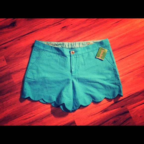 Lilly Pulitzer Pants - NWT Lilly Pulitzer “buttercup” shorts. Size 8